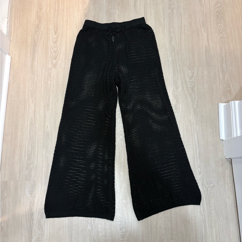 Women Black Knit Beach Cover-Up